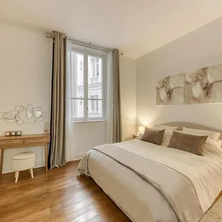 Arc&luxe Champs-elysées Appartement *